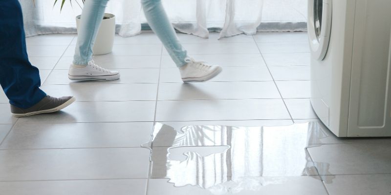 Máquina de Lavar Vazando Água Quando Enche em Maceió: Confira 6 Dicas